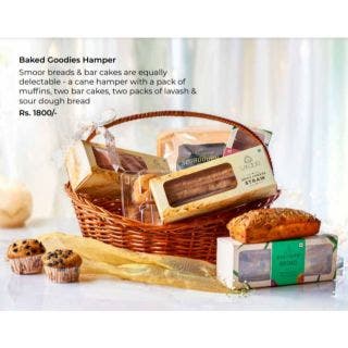 Smoor Baked Goodies Hamper