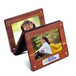 Hanging 3 Pc Wooden Photo Frame With Metal Plate 4x6 Size