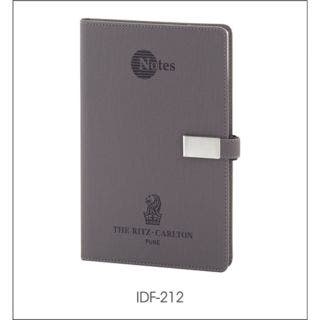 The Ritz Carlton - Note Book